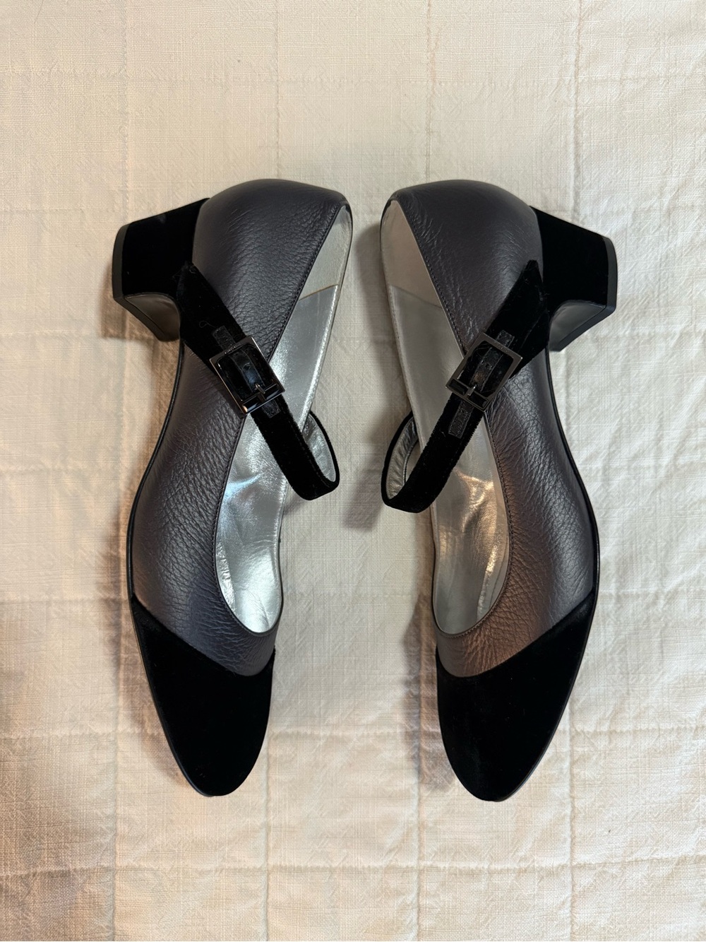 VINTAGE CHANEL Unused Black & Gray Mary Jane Low Block Heel Women's Size: IT 40 - Picture 6 of 9